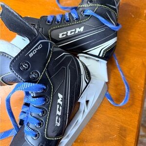 CCM White Lined Skates